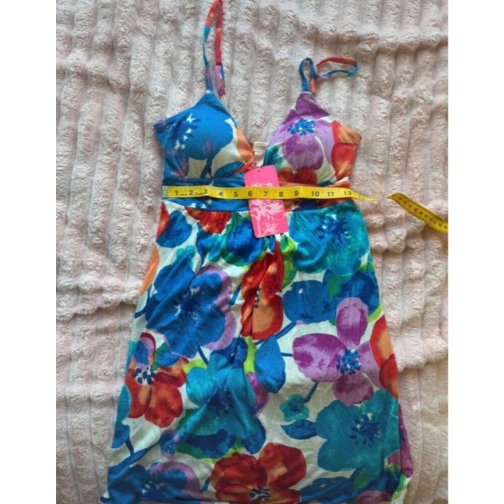One clothing dress
